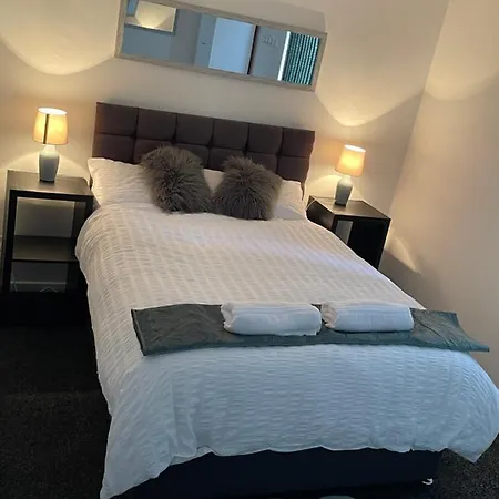 Luxury Leeds (West Yorkshire)